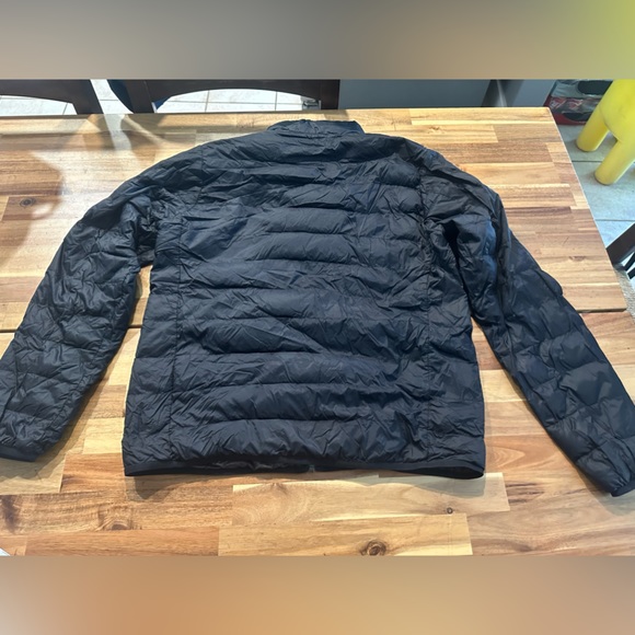 Eddie Bauer Men’s Medium Puffer Jacket - Picture 9 of 9